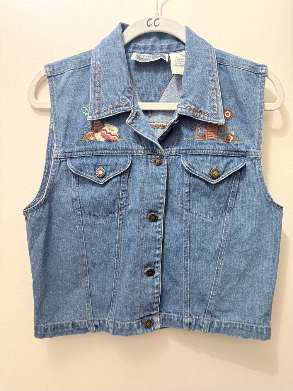 Vintage Erika Denim Jean Vest Embroidered Aztec Western Tribal Pottery Hut Cotta